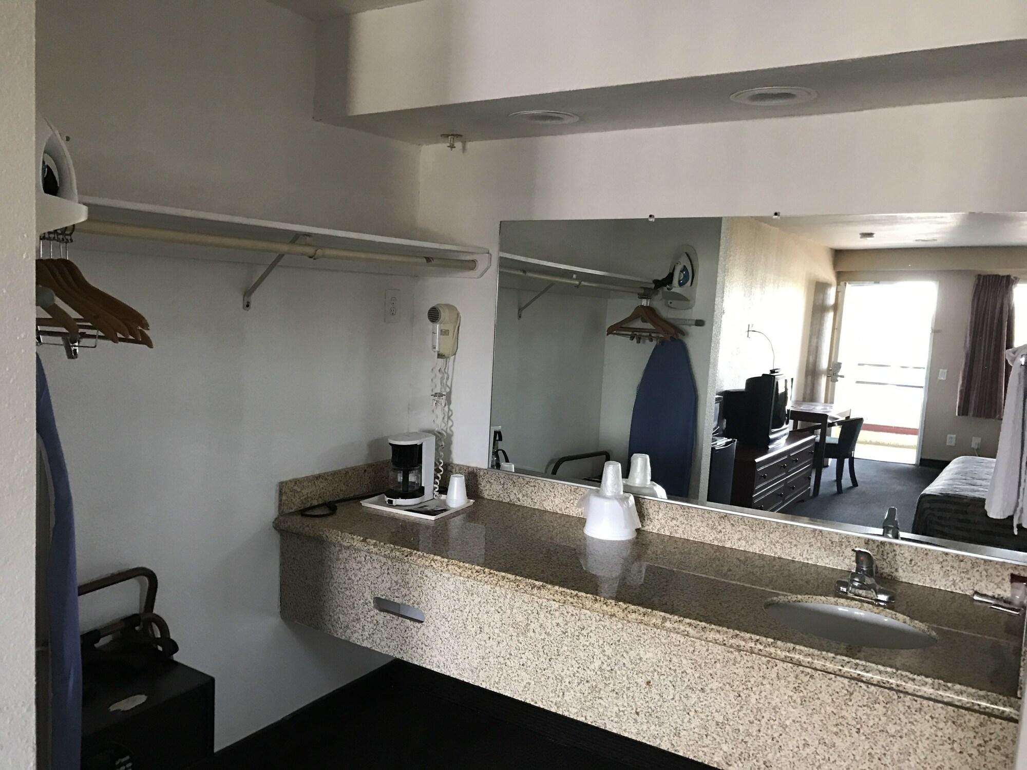 Studio 6 Bakersfield, Ca South エクステリア 写真