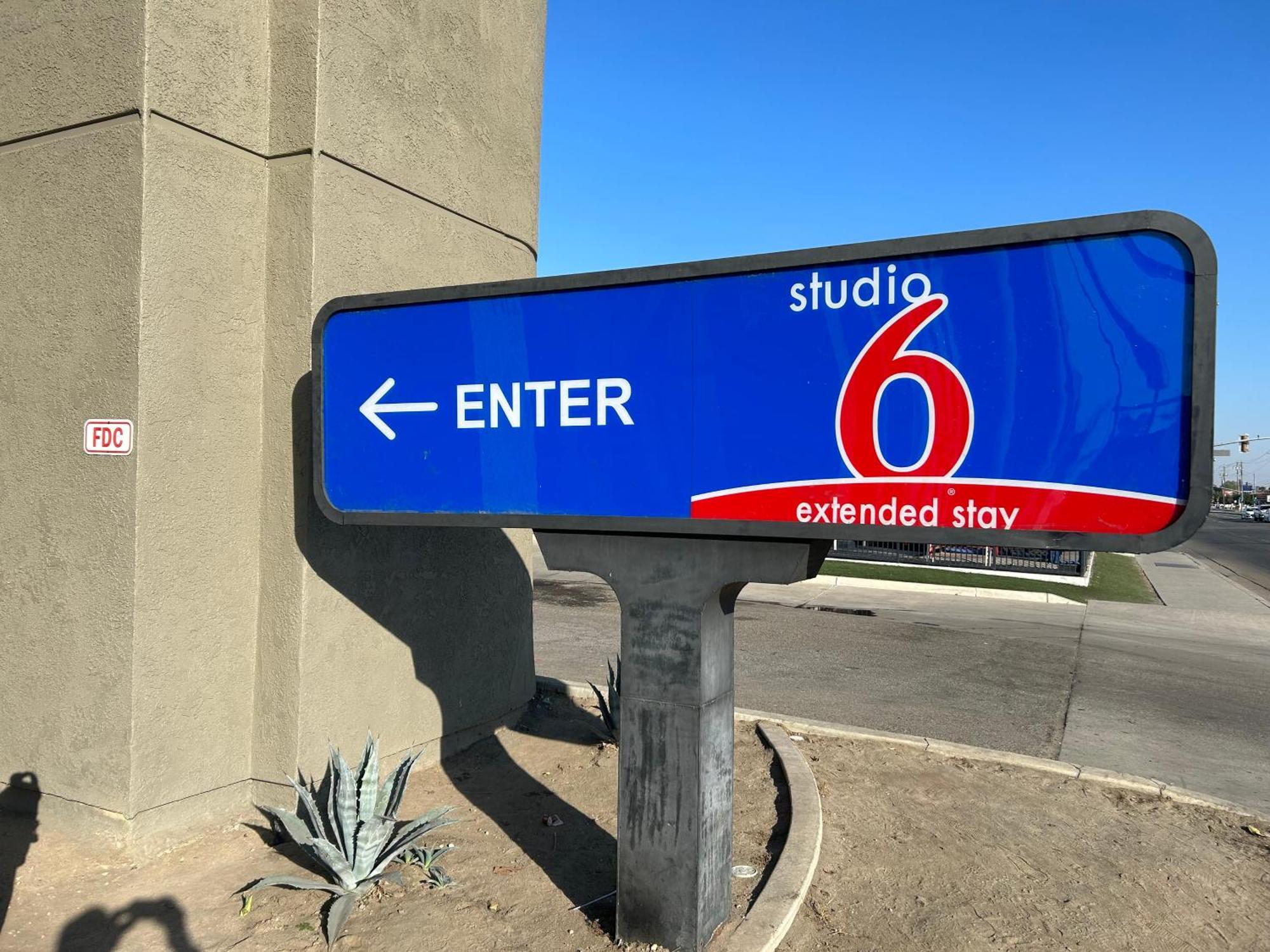 Studio 6 Bakersfield, Ca South エクステリア 写真
